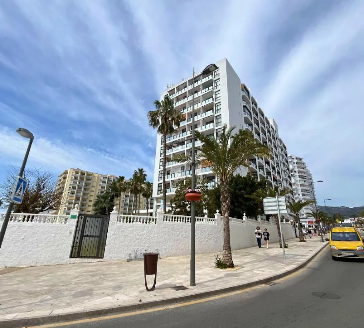 Espectacular Piso Sobre La Playa Apartment Benalmadena Spain